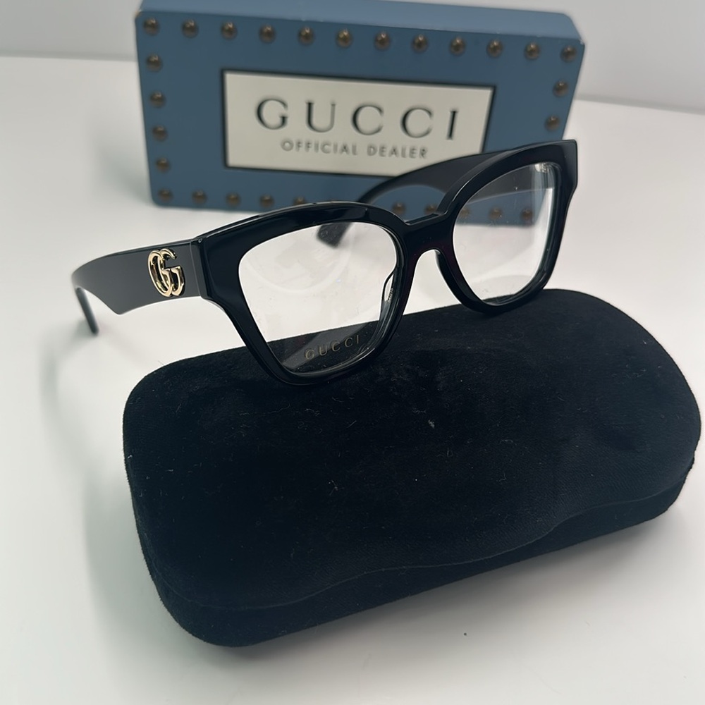 New Authentic GUCCI GG1424O CAT EYE FRAMES IN BLACK Eyeglasses